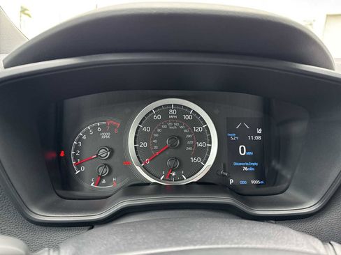 Used 2022 Toyota Corolla SE image 30