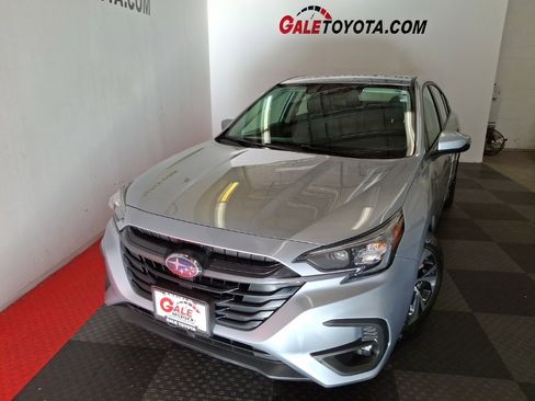 Used 2024 Subaru Legacy Premium image 2