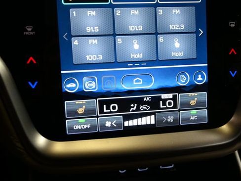Used 2025 Subaru Outback Premium AWD/4WD image 34