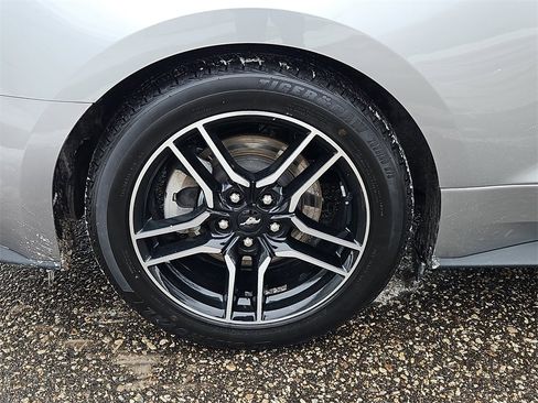 Used 2023 Ford Mustang Premium image 9