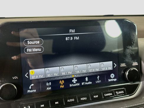 Used 2023 Nissan Rogue SL w/ SL Premium Package FWD image 21