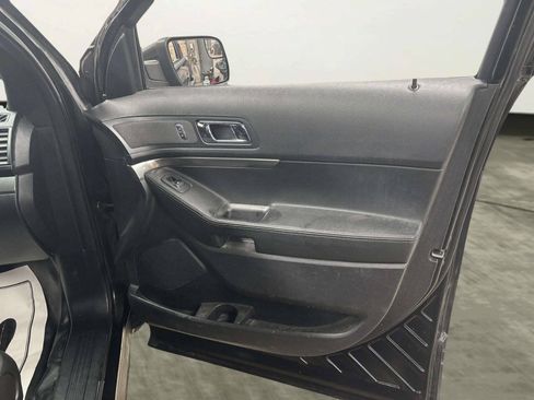 Used 2018 Ford Explorer 4WD Police Interceptor image 19