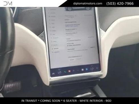 Used 2017 Tesla Model X 90D AWD/4WD image 11