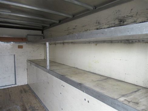 Used 2016 Chevrolet Express 3500 RWD image 11