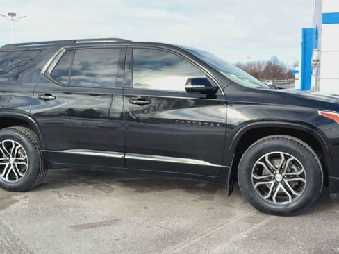 Certified 2018 Chevrolet Traverse Premier w/ Redline Edition image 9