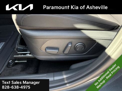 New 2026 Kia Sportage EX image 19