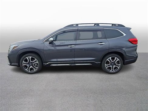 Used 2023 Subaru Ascent Touring image 7