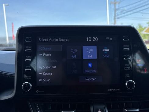 Used 2021 Toyota C-HR LE FWD image 21