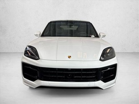 New 2026 Porsche Cayenne GTS AWD/4WD image 6