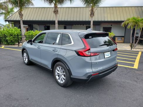 Used 2024 Honda CR-V EX-L image 8