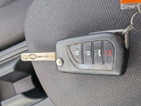 Used 2024 Toyota Corolla LE FWD image 27