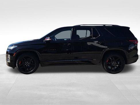 Used 2023 Chevrolet Traverse Premier w/ Redline Edition AWD/4WD image 6