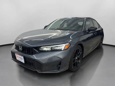 Used 2025 Honda Civic Sport image 4