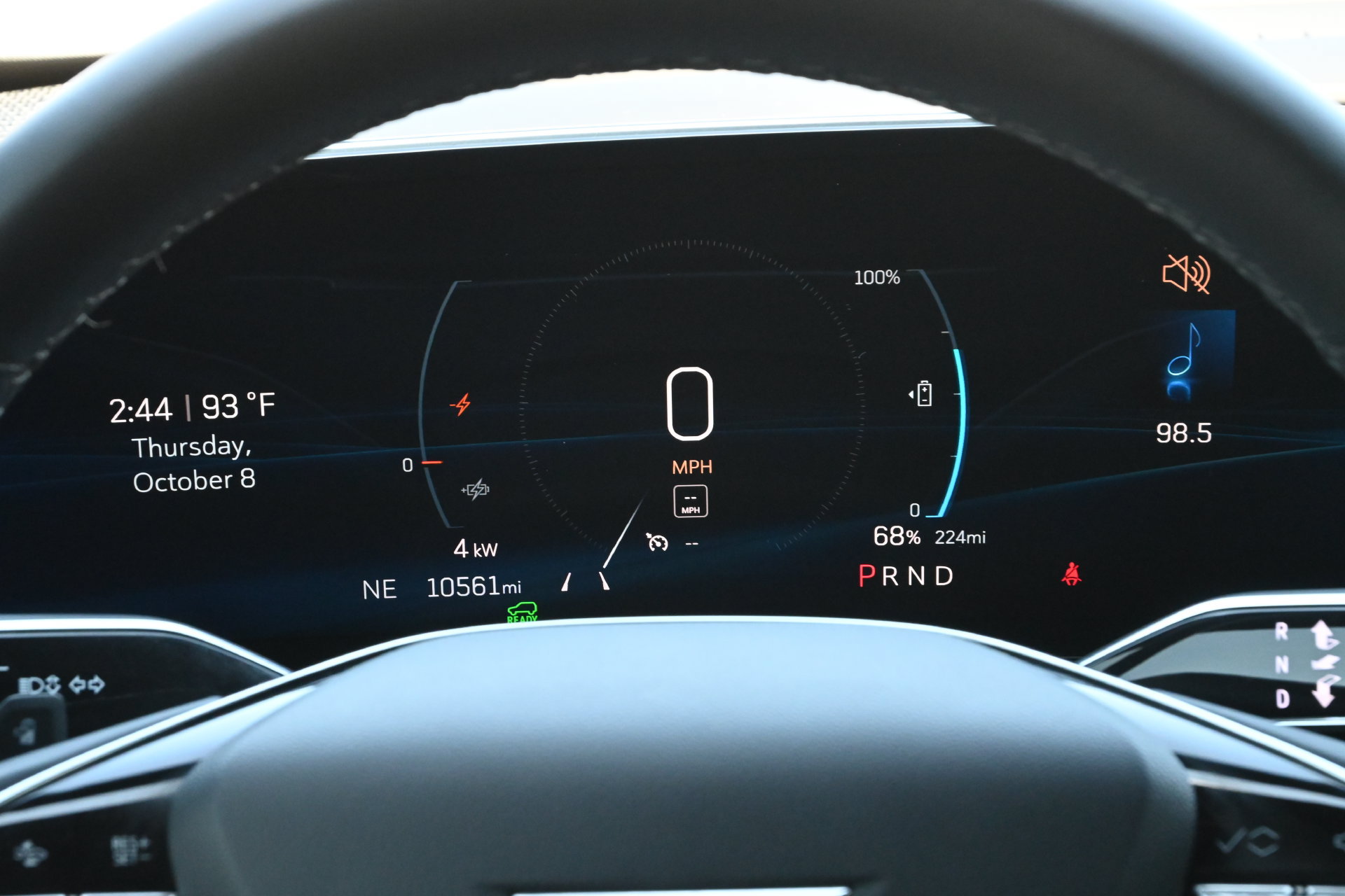 Used 2024 Cadillac Lyriq Tech RWD image 12