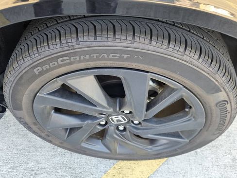 Used 2021 Honda HR-V Sport image 8