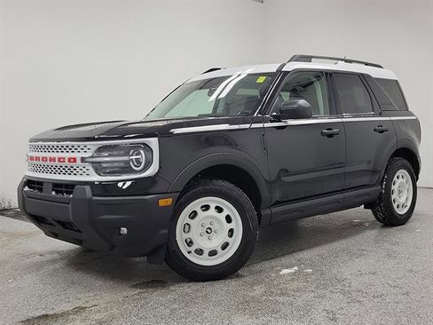 New 2025 Ford Bronco Sport Heritage w/ Convenience Package AWD/4WD image 1