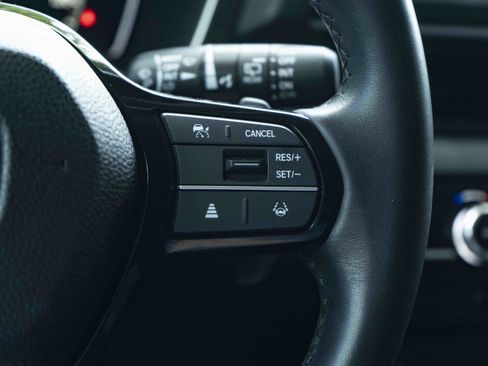 Used 2024 Honda Pilot Touring image 21