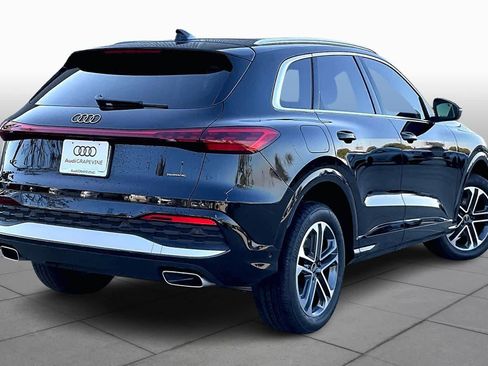 Certified 2025 Audi Q5 Premium w/ Convenience Package image 12