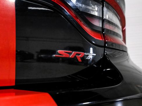 Used 2016 Dodge Charger SRT w/ Harman/Kardon Audio Group RWD image 59