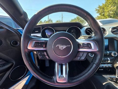 Used 2017 Ford Mustang Premium RWD image 20