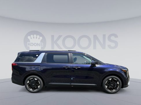 New 2026 Kia Carnival EX FWD image 8