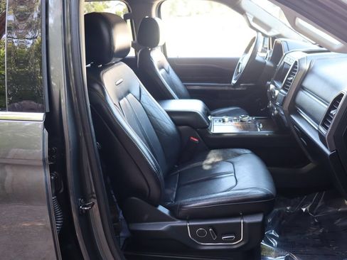 Used 2019 Ford Expedition Platinum AWD/4WD image 24
