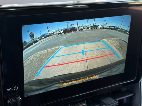 Used 2025 Toyota Corolla LE FWD image 20