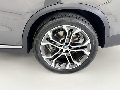 Certified 2026 BMW X5 sDrive40i w/ Climate Comfort Package RWD image 30
