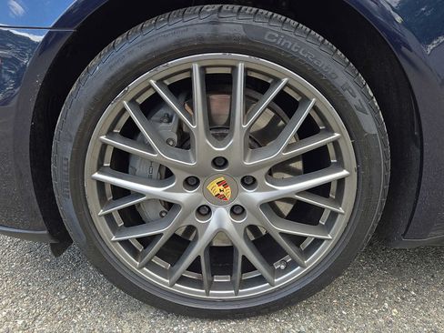 Used 2020 Porsche Panamera 4S AWD/4WD image 8