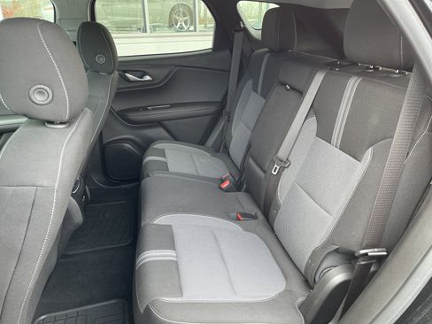 Used 2023 Chevrolet Blazer LT image 34