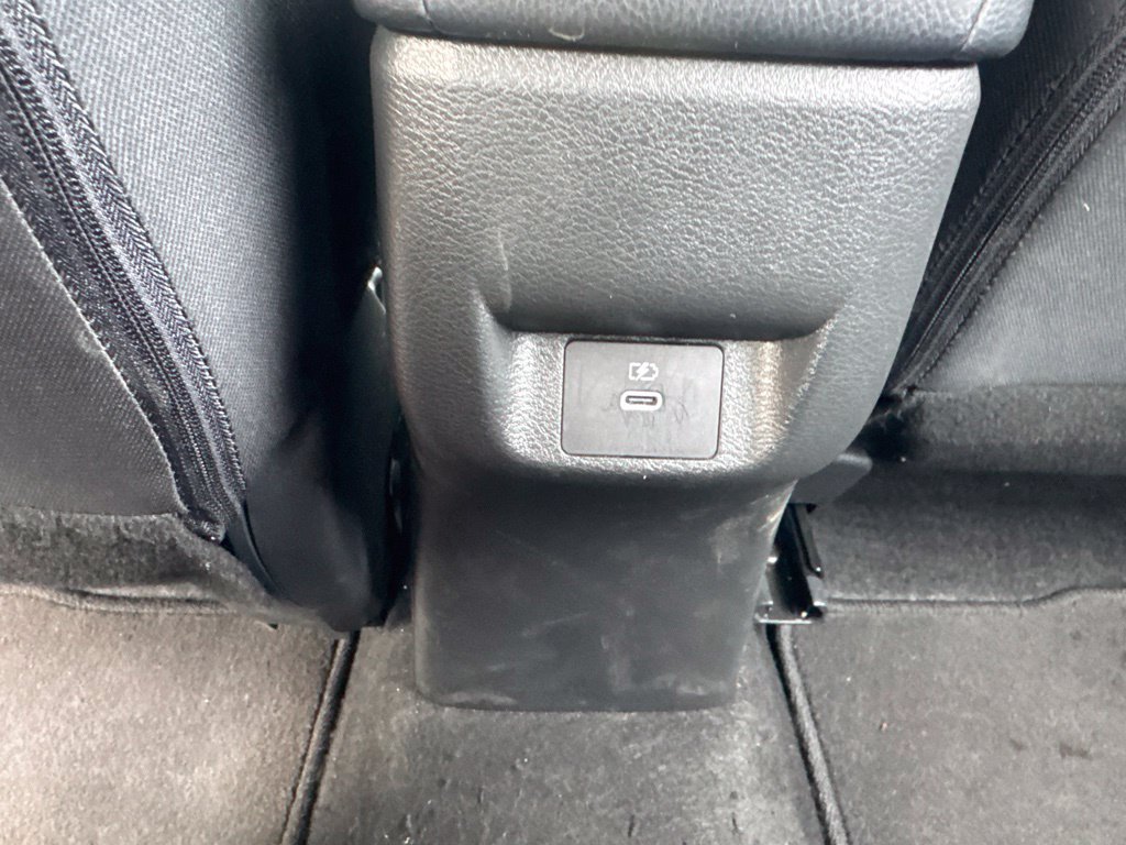 Used 2025 Nissan Versa SV FWD image 12