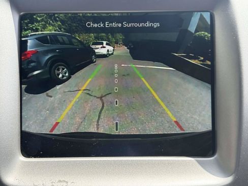 Used 2020 Jeep Compass Latitude w/ Popular Equipment Group AWD/4WD image 29
