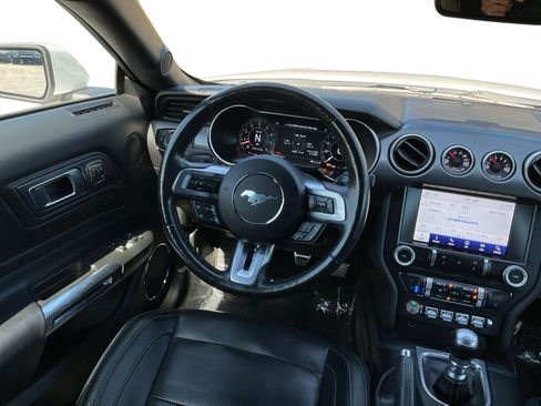 Used 2020 Ford Mustang GT Premium w/ GT Performance Package RWD image 11