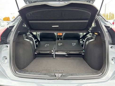Used 2023 Nissan Kicks SR w/ SR Premium Package image 28
