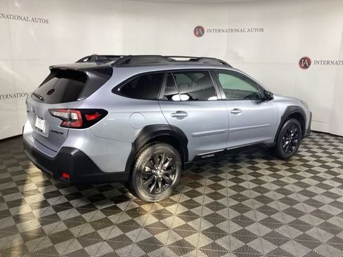Used 2023 Subaru Outback Onyx Edition image 4