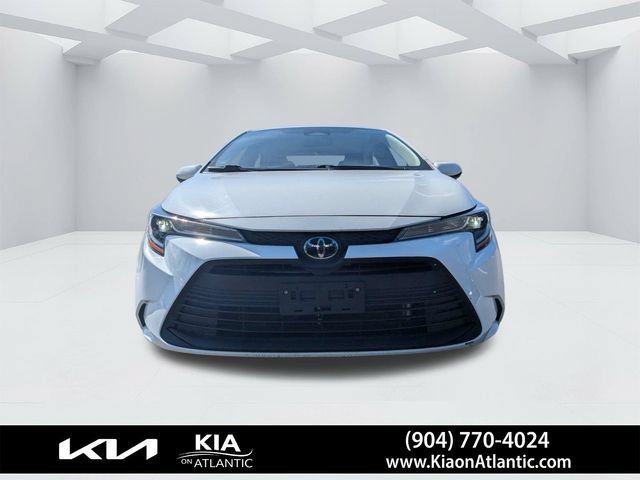 Used 2024 Toyota Corolla LE FWD image 8