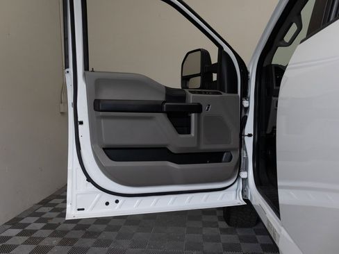 Used 2019 Ford F350 XL w/ Power Equipment Group image 13