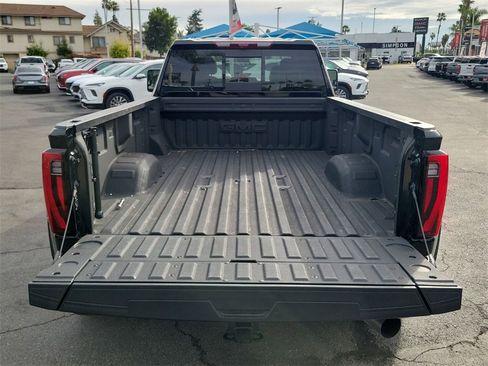 Certified 2025 GMC Sierra 3500 Denali Ultimate image 27