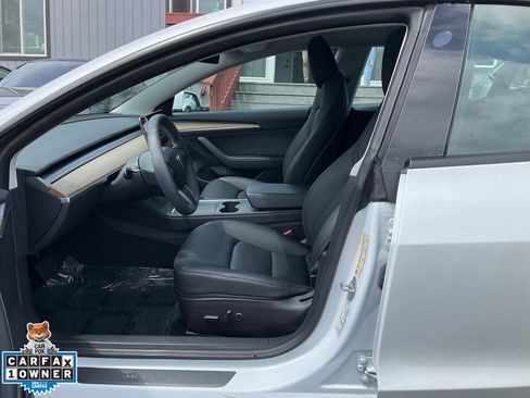Used 2023 Tesla Model 3 Standard Range RWD image 14