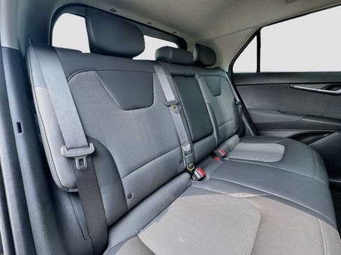 Certified 2023 Kia Niro Wind w/ Wind Preserve Package FWD image 29