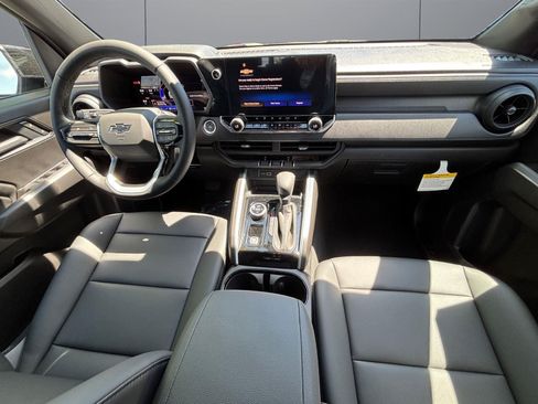 New 2026 Chevrolet Colorado Trail Boss AWD/4WD image 14