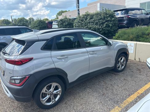 Used 2023 Hyundai Kona SEL w/ Convenience Package AWD/4WD image 7