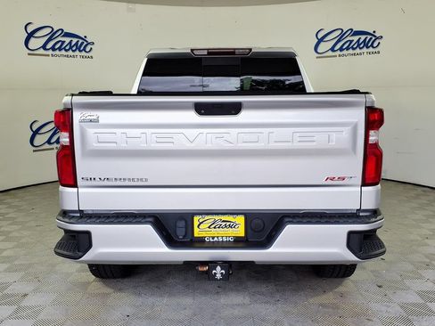 Used 2020 Chevrolet Silverado 1500 RST w/ Texas Edition RWD image 4