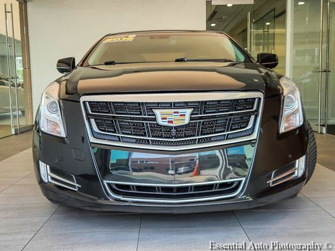 Used 2016 Cadillac XTS Luxury w/ Driver Awareness Package FWD image 5