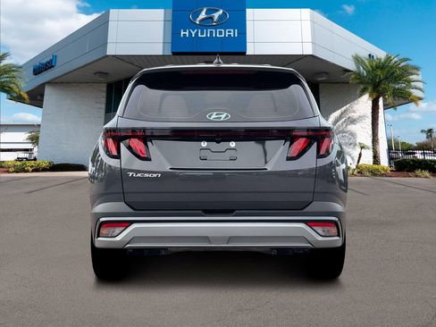 New 2026 Hyundai Tucson SE image 7