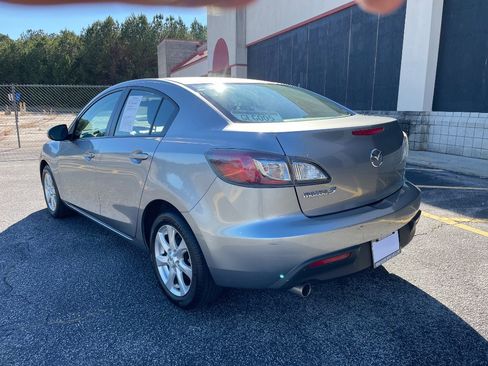 Used 2010 MAZDA MAZDA3 i Touring image 7