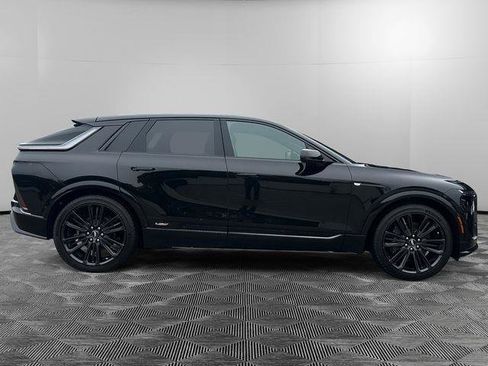 New 2026 Cadillac Lyriq V AWD/4WD image 6