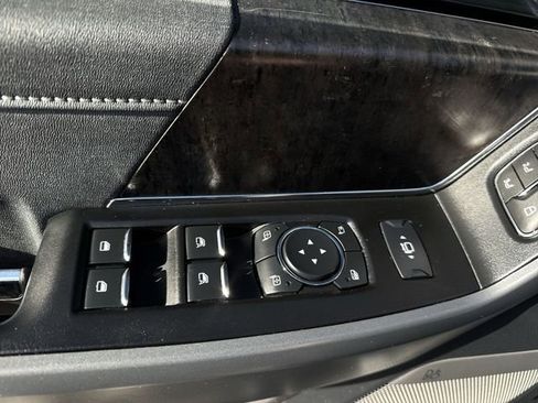 Used 2023 Ford F350 Lariat w/ Lariat Ultimate Package AWD/4WD image 23