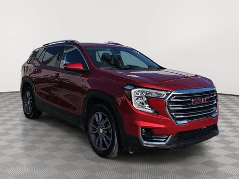 Used 2022 GMC Terrain SLT FWD image 2