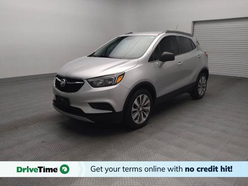 Used 2020 Buick Encore Preferred FWD image 1